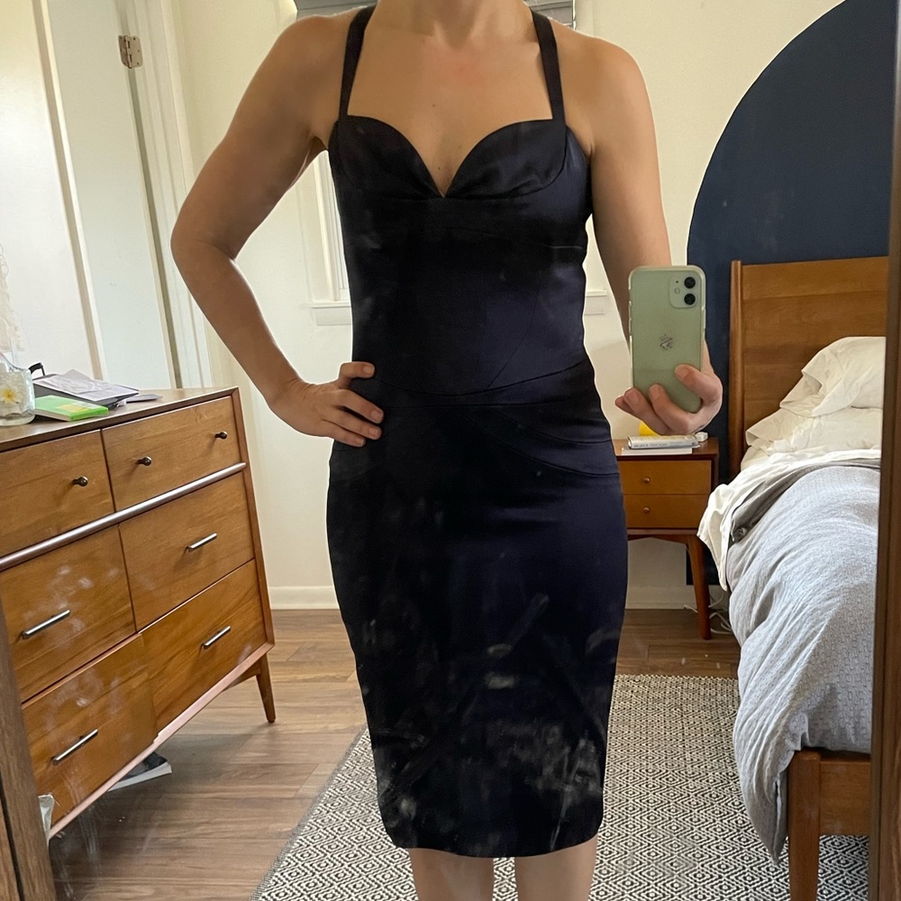 Form fitting cocktail dress - size 6 - navy
